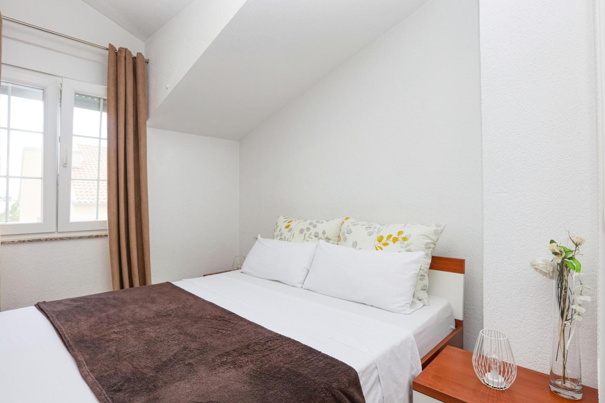 Apartament With A Parking Space - 13973