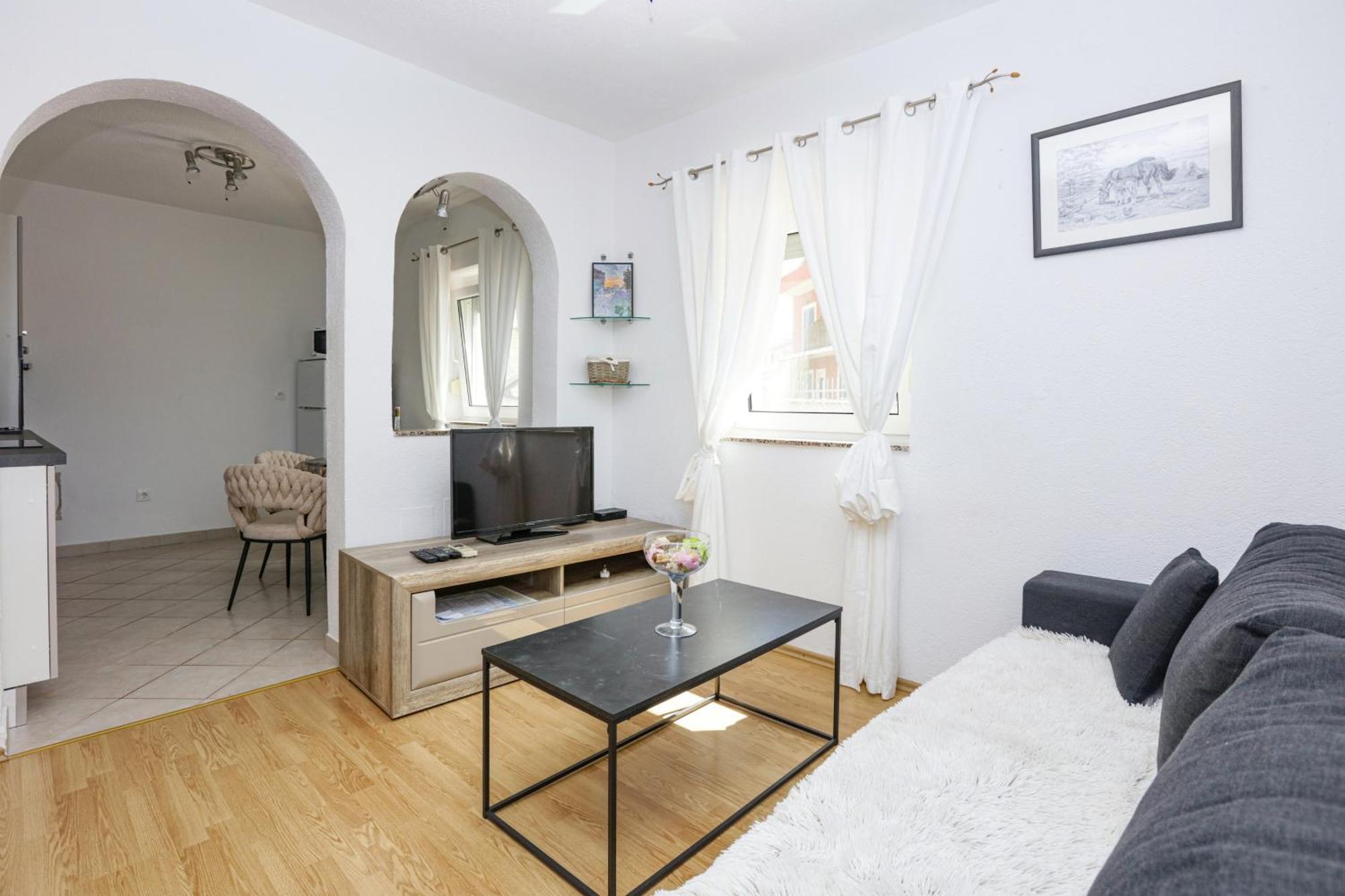 With A Parking Space - 13973 Apartament Vodice