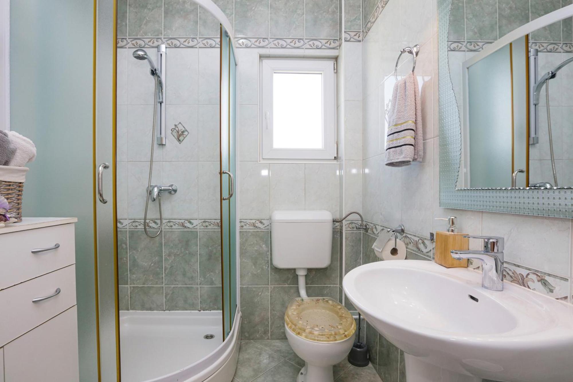 With A Parking Space - 13973 Apartament *